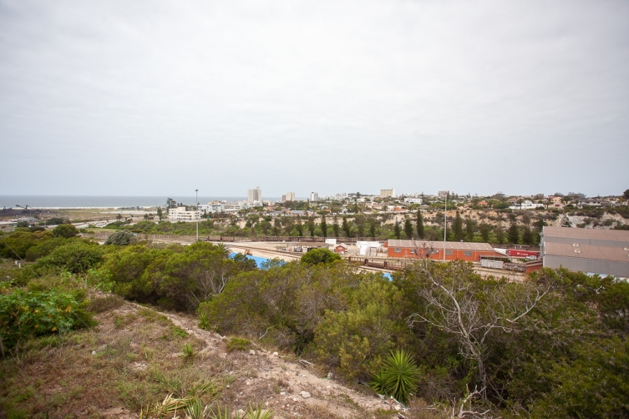 3 Bedroom Property for Sale in Humerail Eastern Cape
